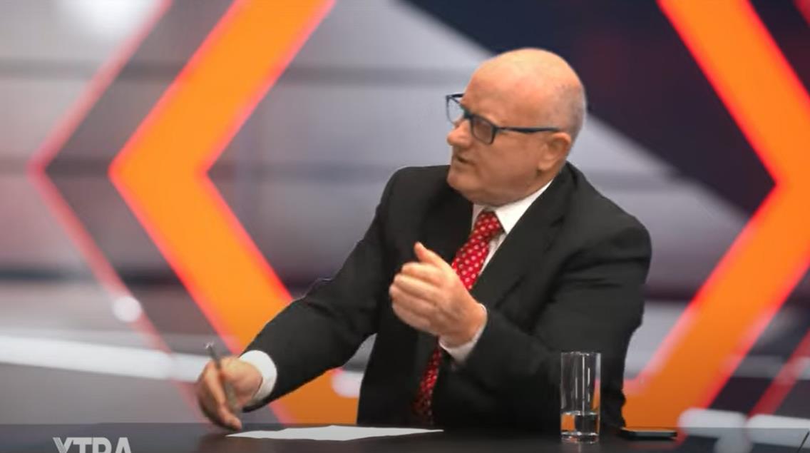 Imagine if we had decent journalists and quality journalism at the public broadcaster instead of this horrendous display of sleazy men