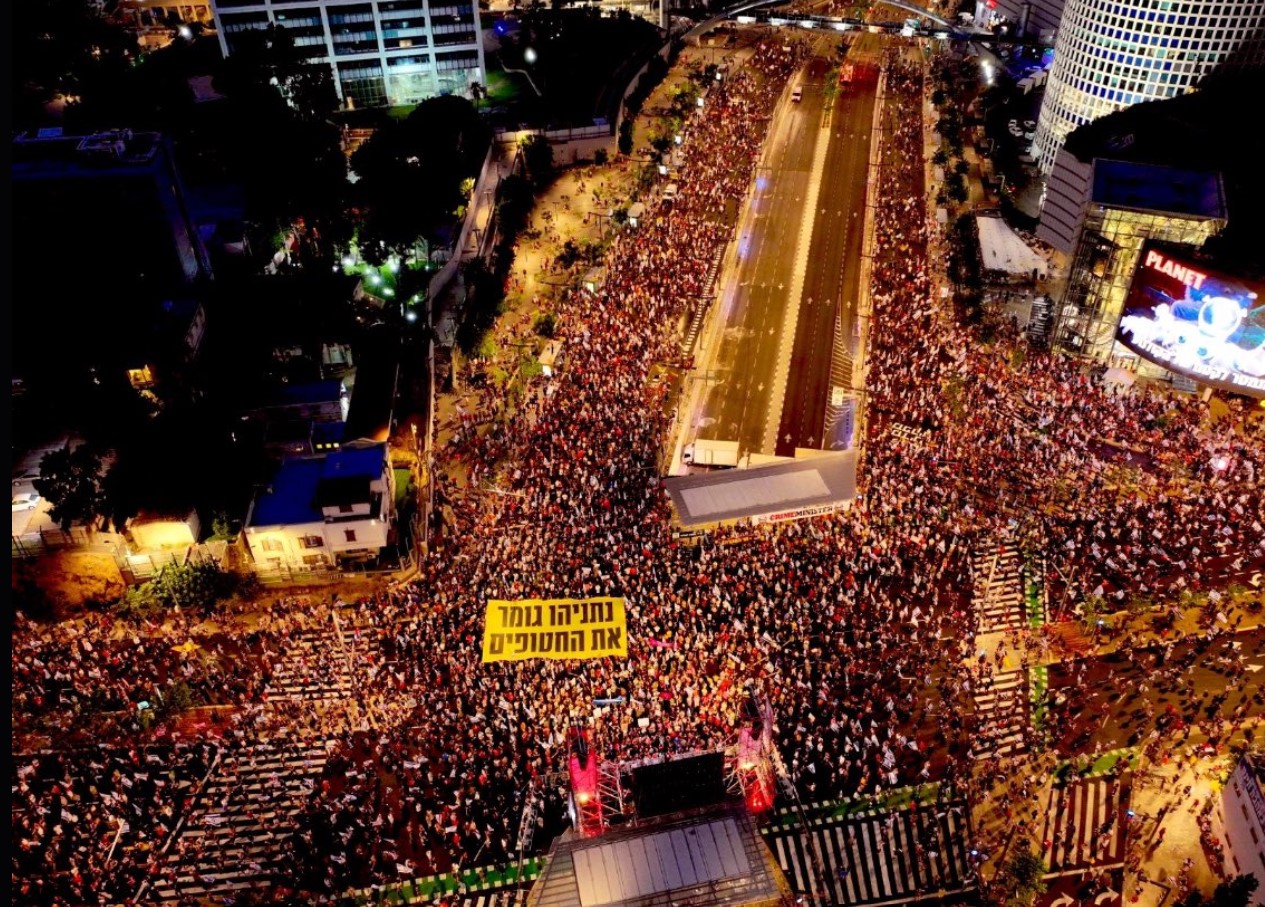 Protests continue in Tel Aviv for Netanyahu’s resignation and a ceasefire