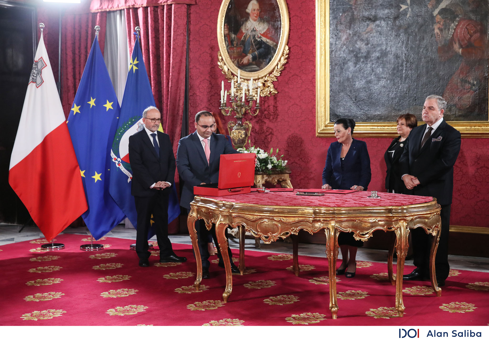 Budget 2025: Electric Car Subsidy drops by €3,000 to €8,000