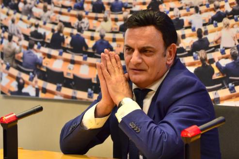Malta must strengthen anti-corruption laws despite government’s stance, says MEP David Casa