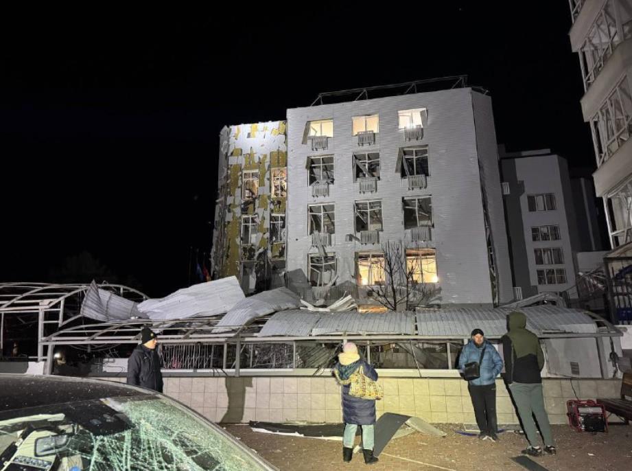 Russia bombs hospital and power station in Odessa on the same day Sergei Lavrov says that they don’t target civilians