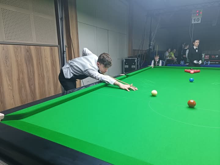 European Snooker Junior Championship Jake Castaldi qualifies to last 32
