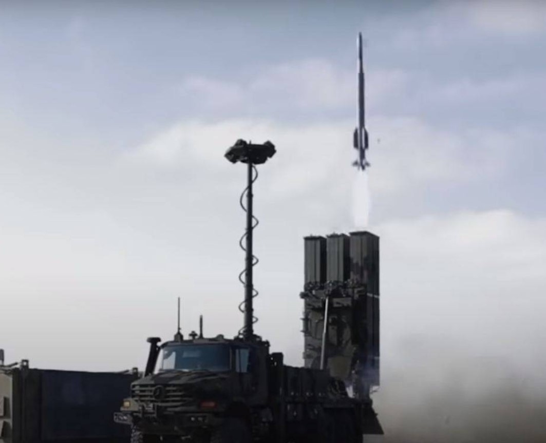 Turkish military convoys enter Syria: unconfirmed reports Turkey will install anti-air defence