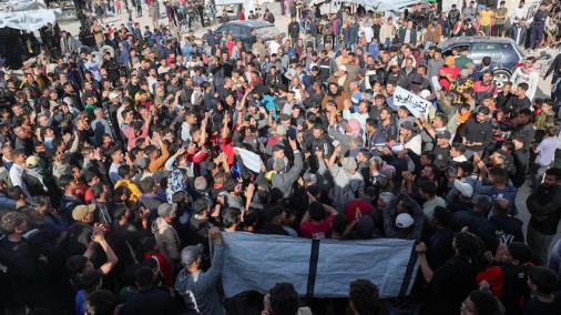 Protests in Khan Younis as Israel massacres Palestinians in Gaza