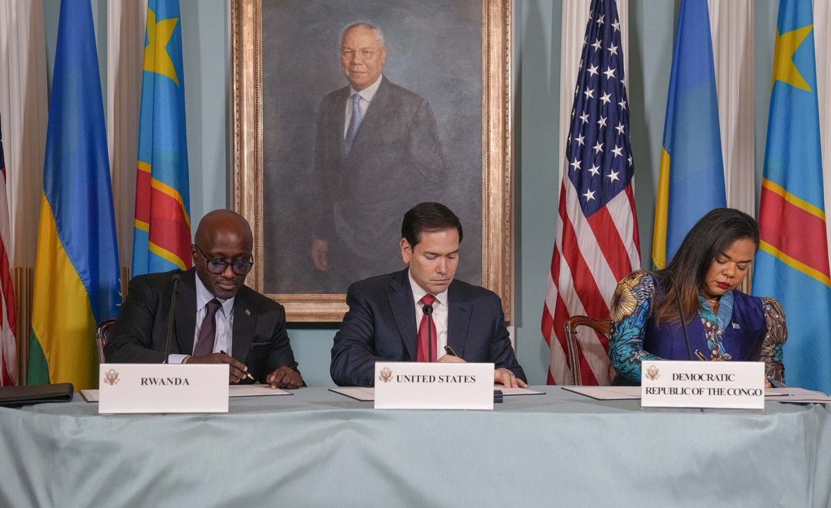 Rwanda and Democratic Republic of Congo sign peace agreement in Washington