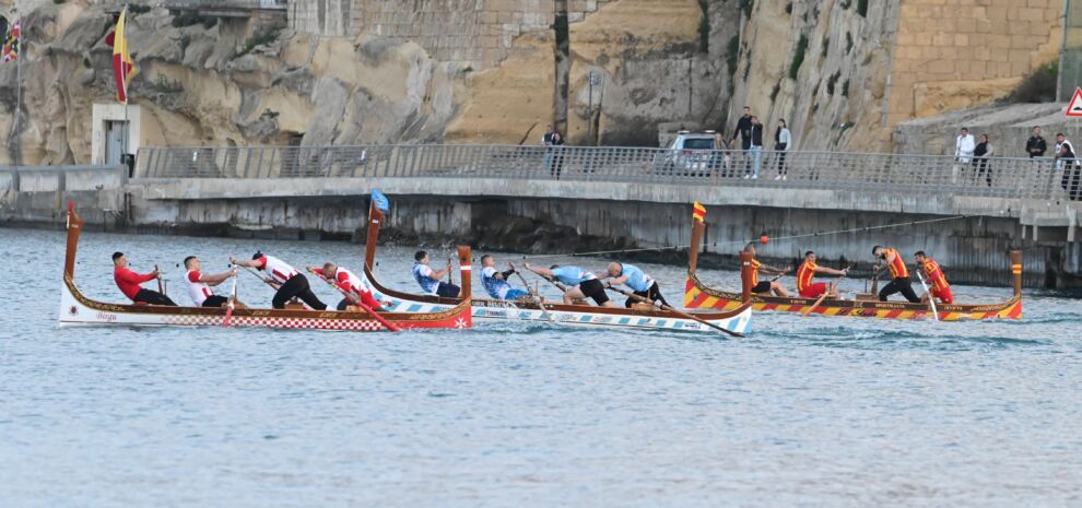 Isla clinches Victory Day Regatta Shield amid chaotic delays