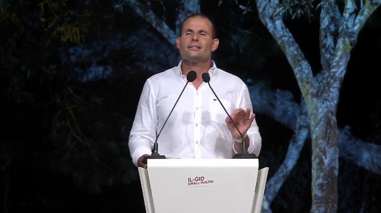 Labour drums up social-democrat credentials at Kennedy Grove