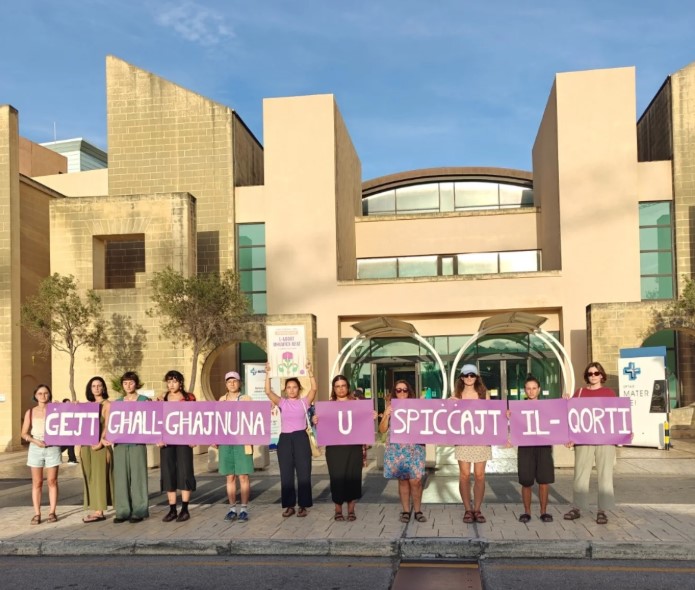 “I came seeking help and ended up in court” – Pro-Choice activists at Mater Dei