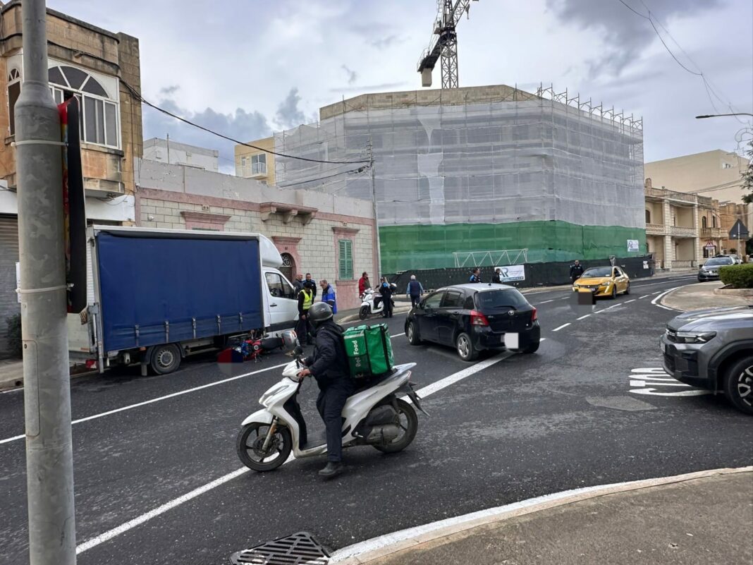 Young motorcyclist rushed to hospital after violent collision in Imġarr Road, Gozo