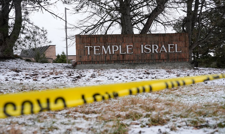 Synagogues under attack