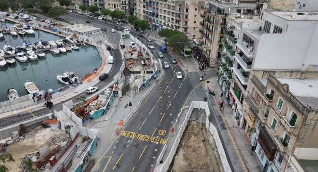 The pedestrian bridge in Msida is for cars and not pedestrians