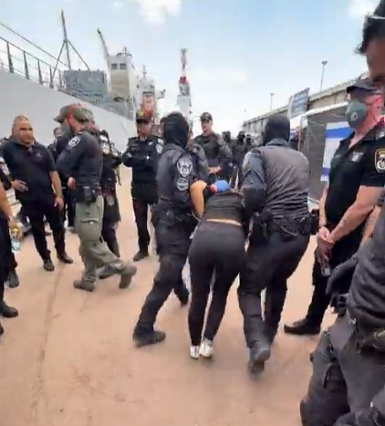 Italian Prime Minister Giorgia Meloni demands an apology from the Israeli government over treatment of Italian detainees