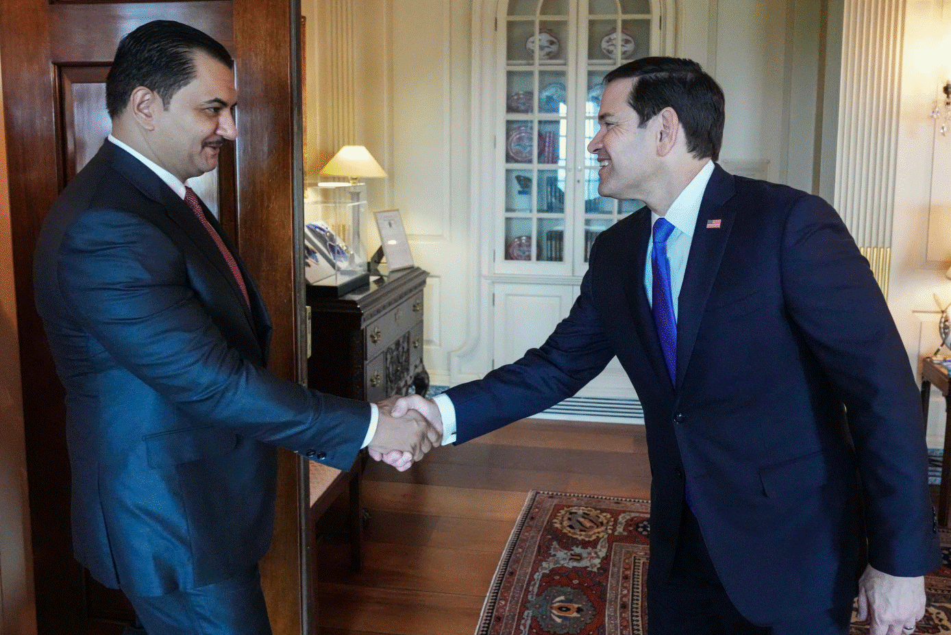 The US tries to broker peace deal between Libyan governments