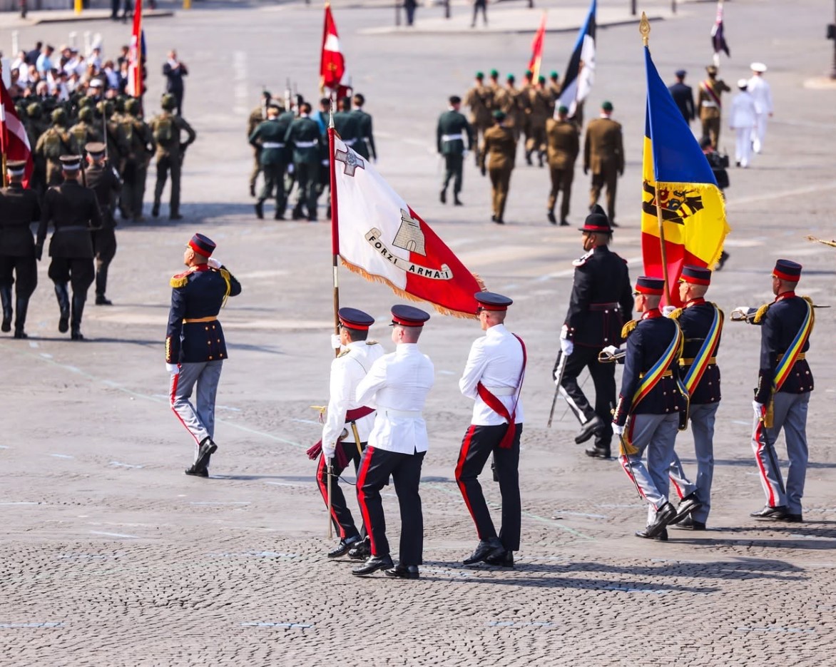 Armed Forces of Malta participate in Quatorze Juillet military parade