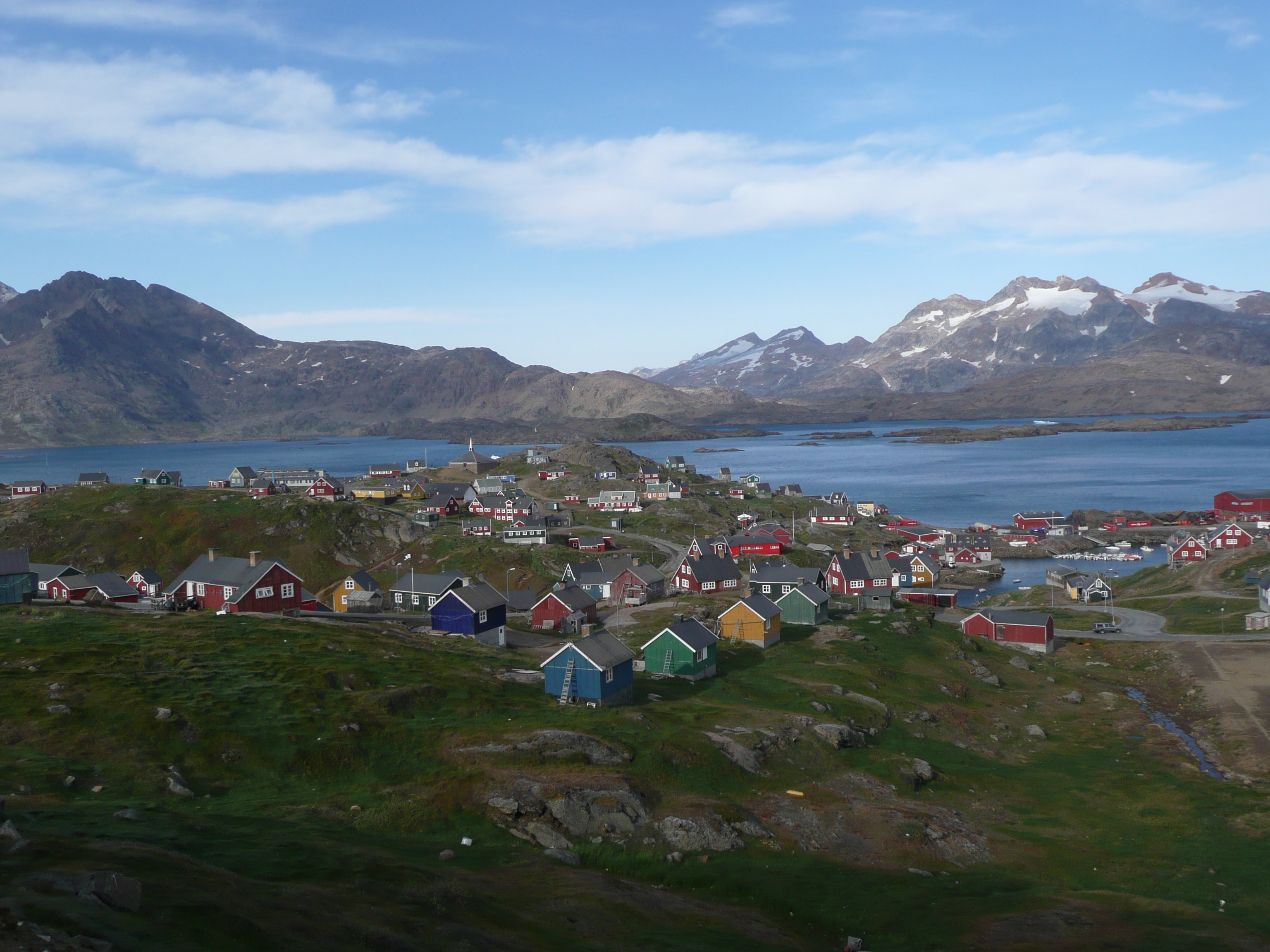 Trump declares victory over Greenland: renews decades old agreement