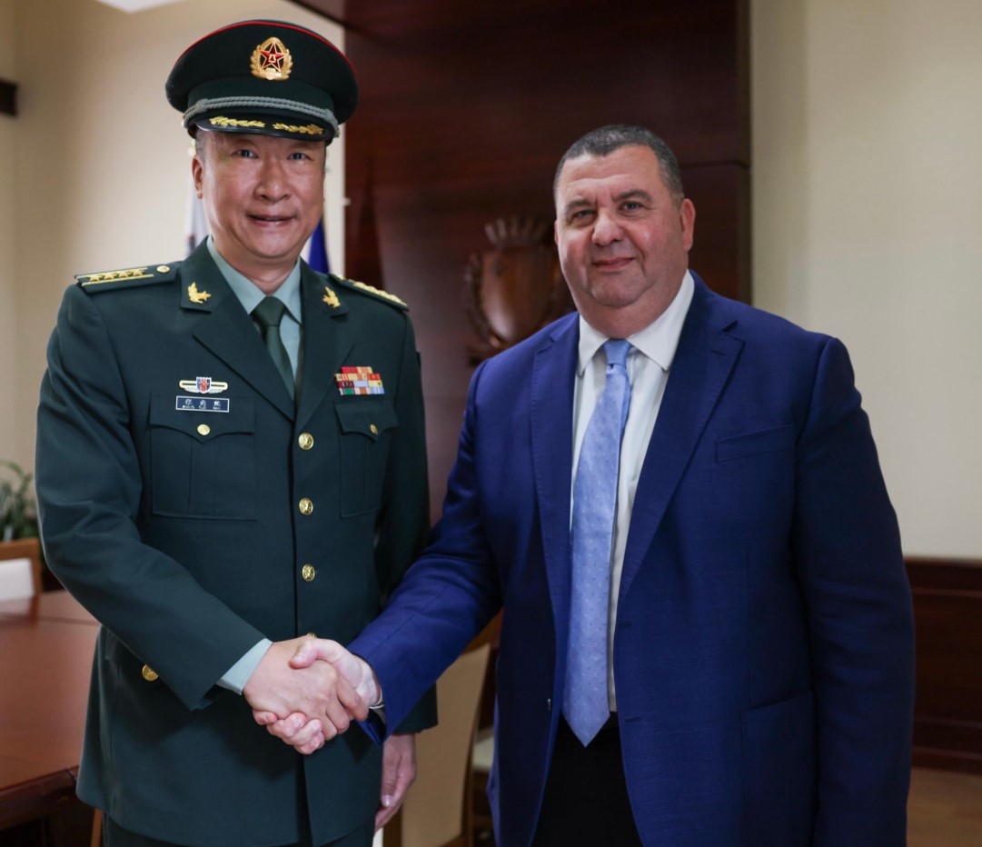 Home Affairs Minister meets with Chinese Defence Attaché